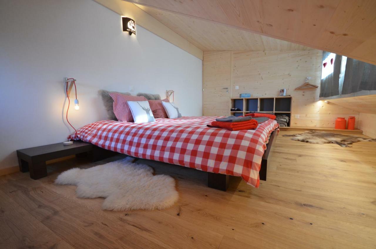 Chalet Rouge Coeur Bex Esterno foto