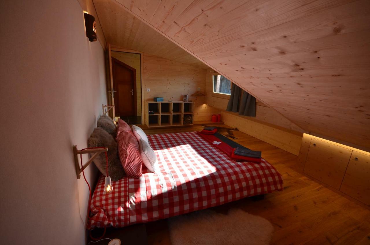 Chalet Rouge Coeur Bex Esterno foto