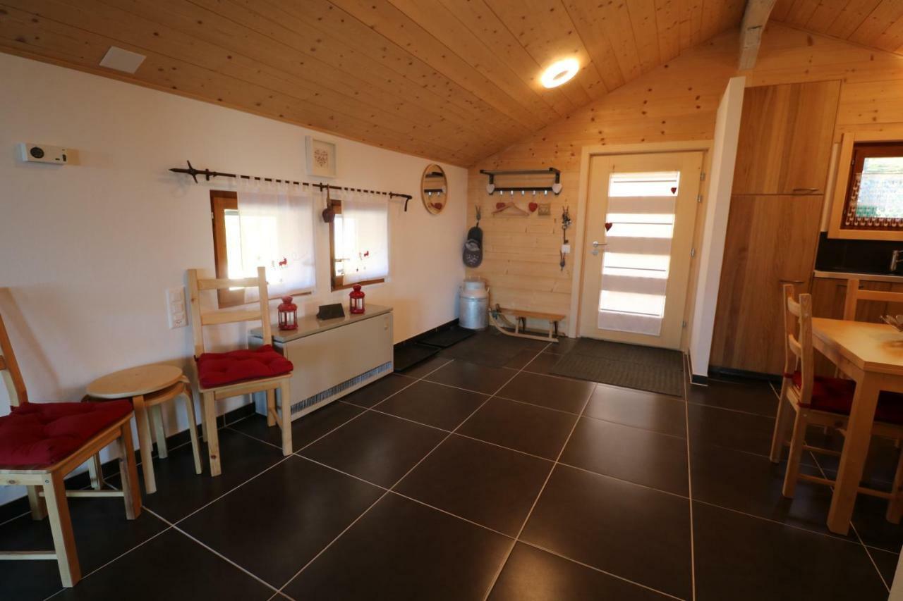 Chalet Rouge Coeur Bex Esterno foto