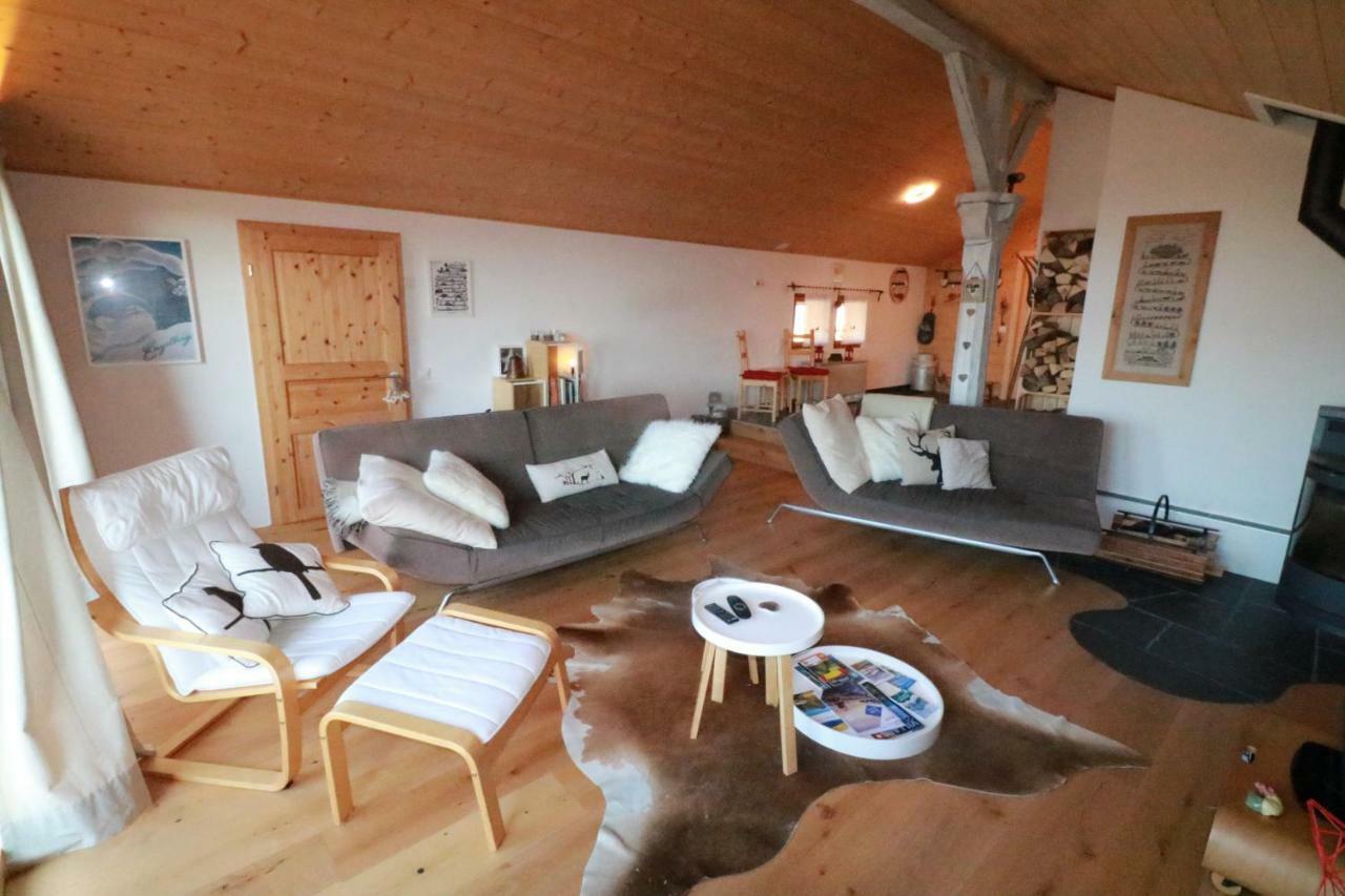 Chalet Rouge Coeur Bex Esterno foto