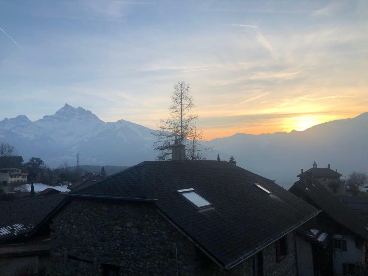 Chalet Rouge Coeur Bex Esterno foto